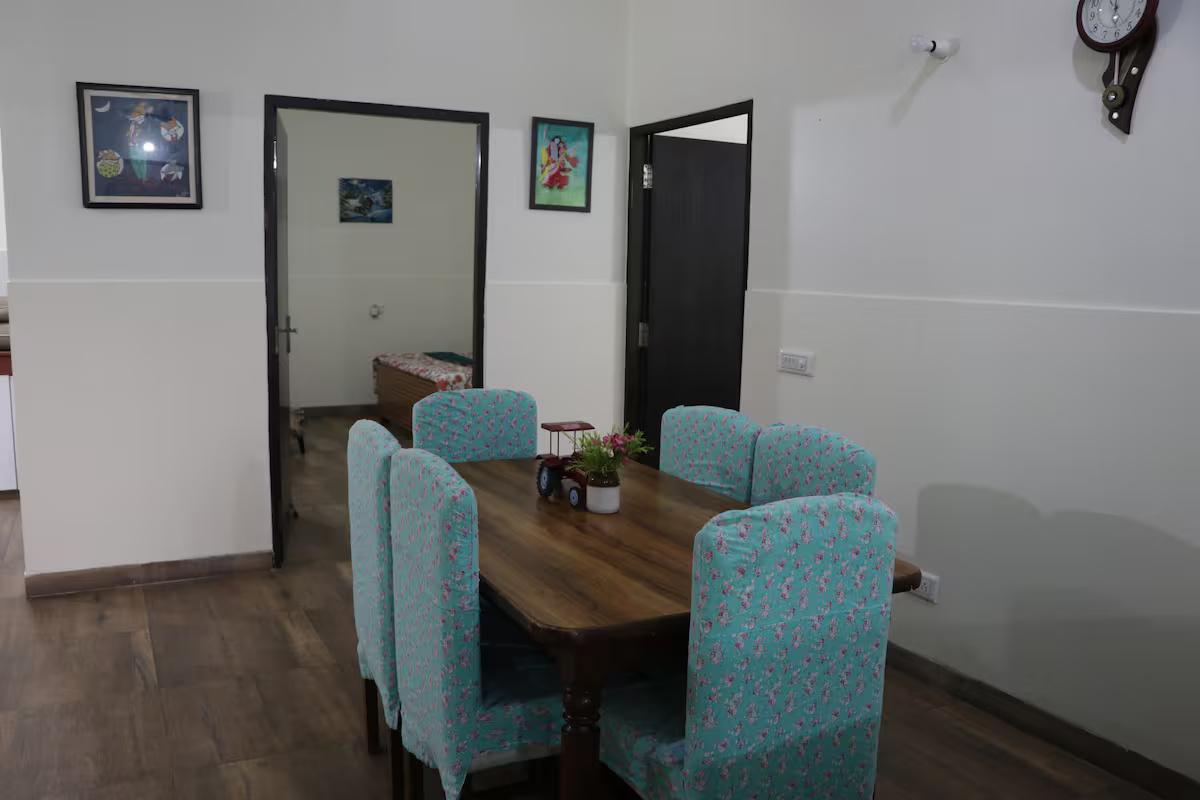 Luxury Farmhouse with Pool in the Aravalli Hills x Solis Nature