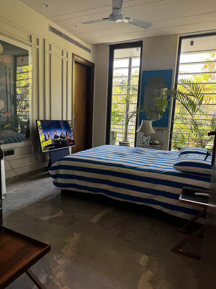 Stylish & Modern Luxury 4BR Apartment | Arjun Marg x Solis Nature