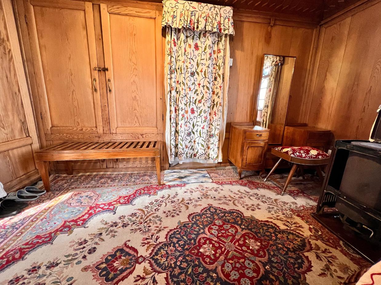 Canada Houseboats x Solis Nature