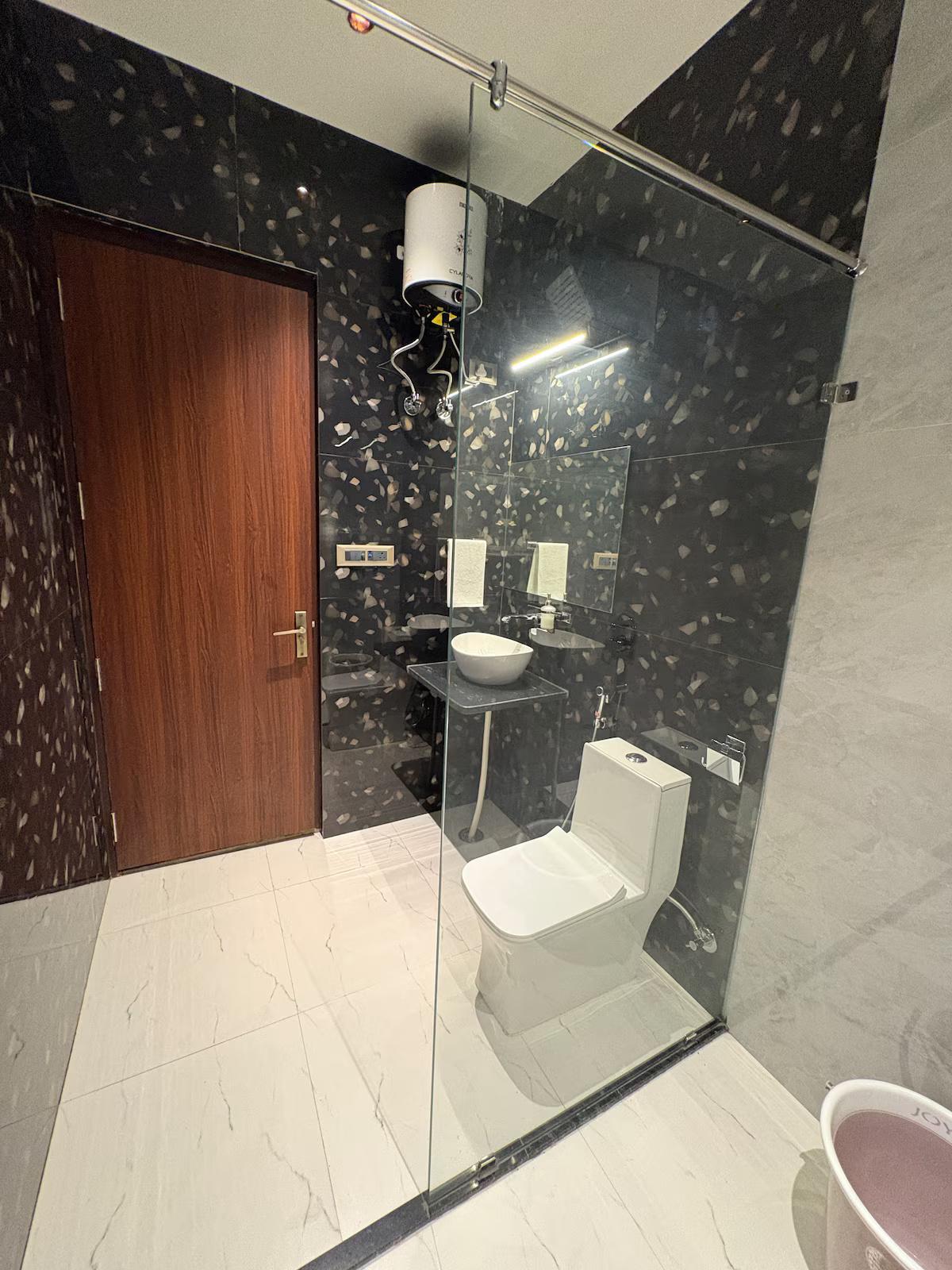 Modern Heaven Cottage x Solis Nature