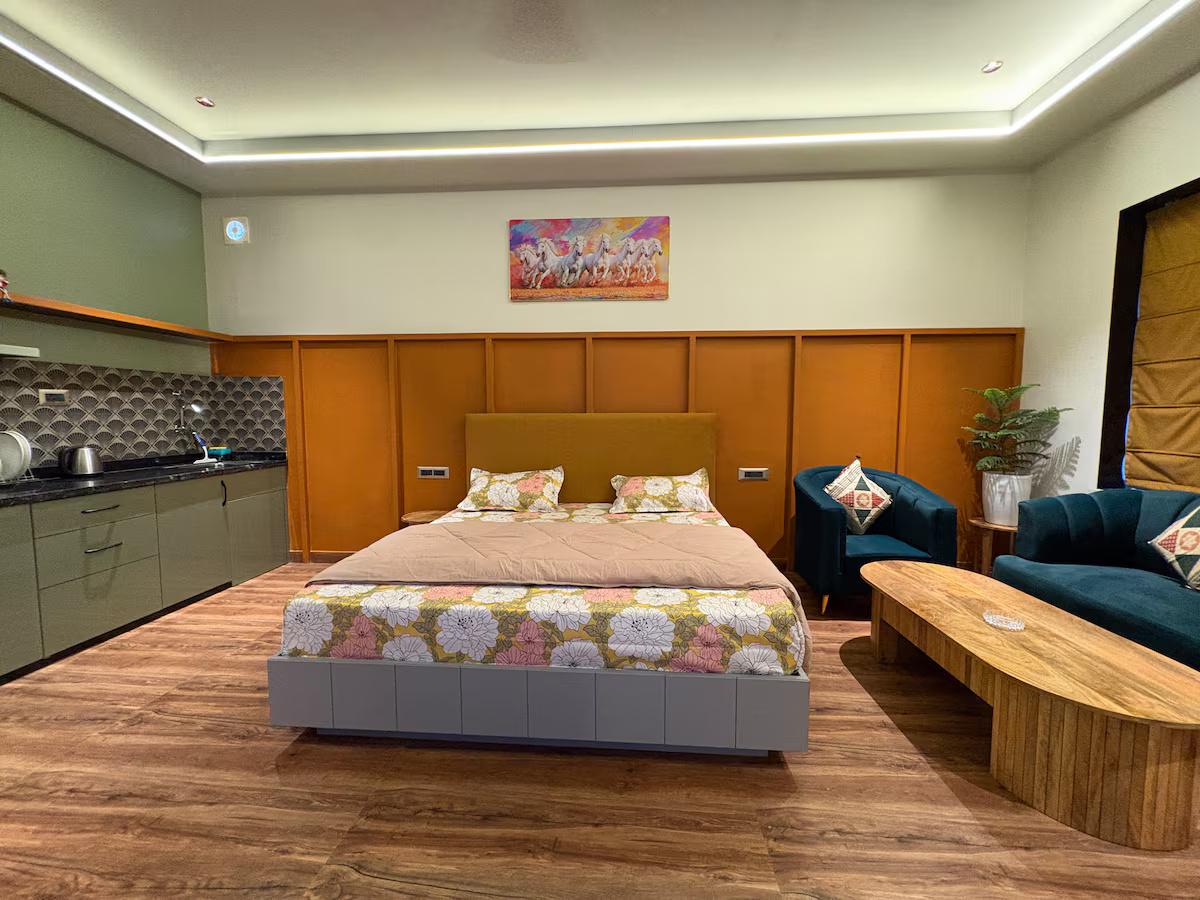 Modern Heaven Cottage x Solis Nature