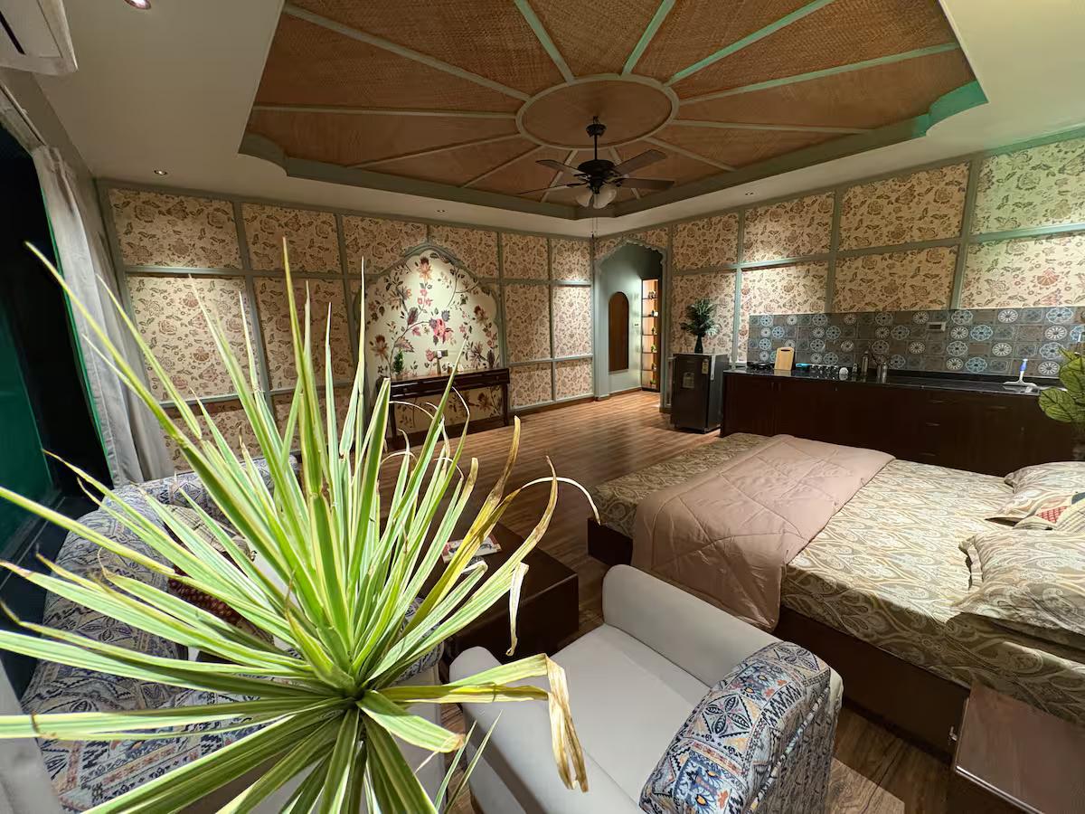 The Taj Cottage with Jacuzzi x Solis Nature