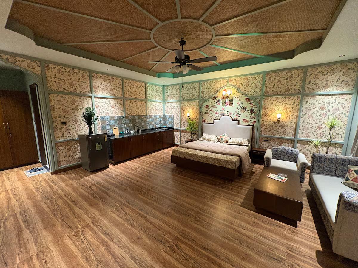 The Taj Cottage with Jacuzzi x Solis Nature