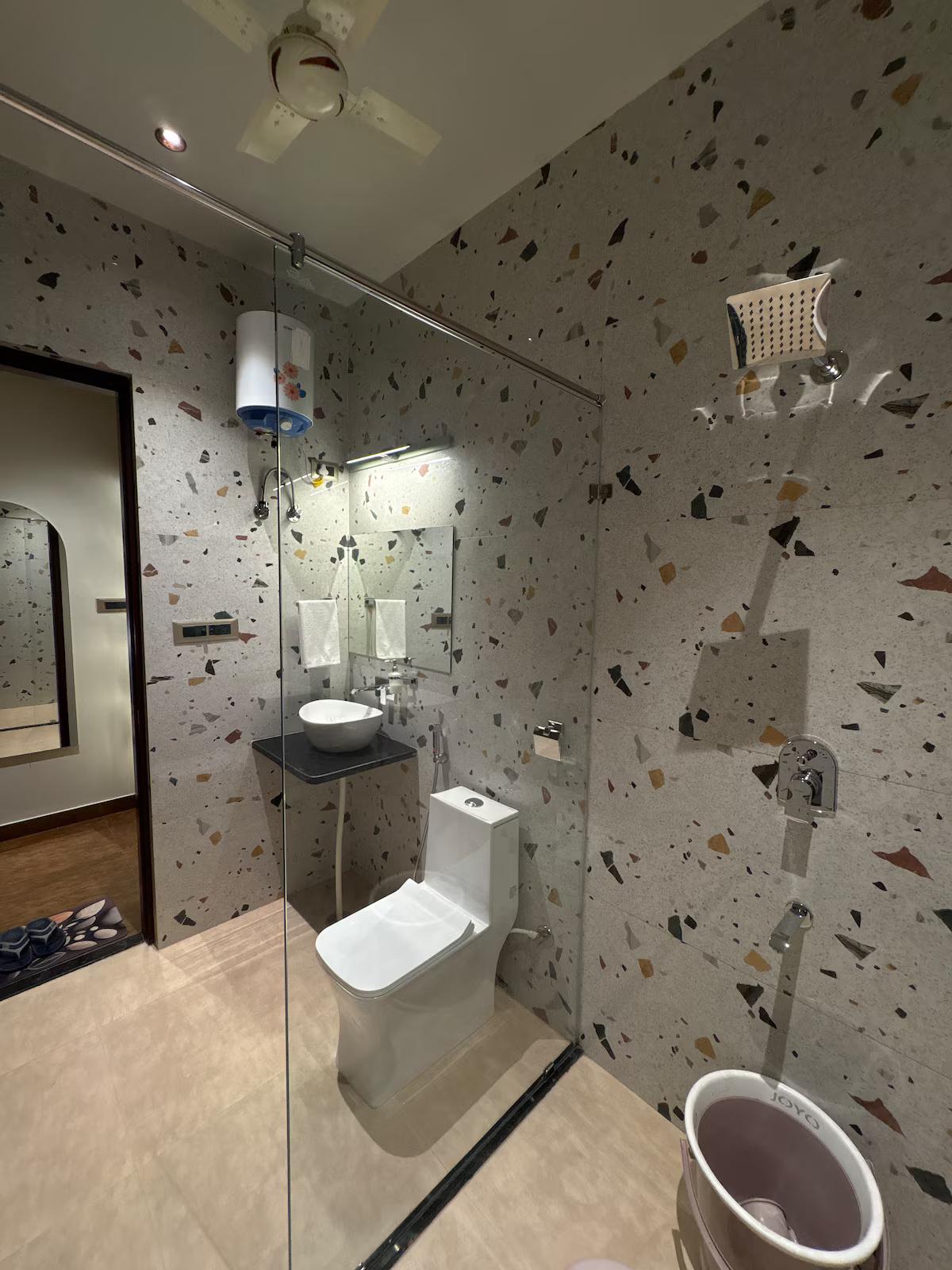 Moonlight Cottage x Solis Nature