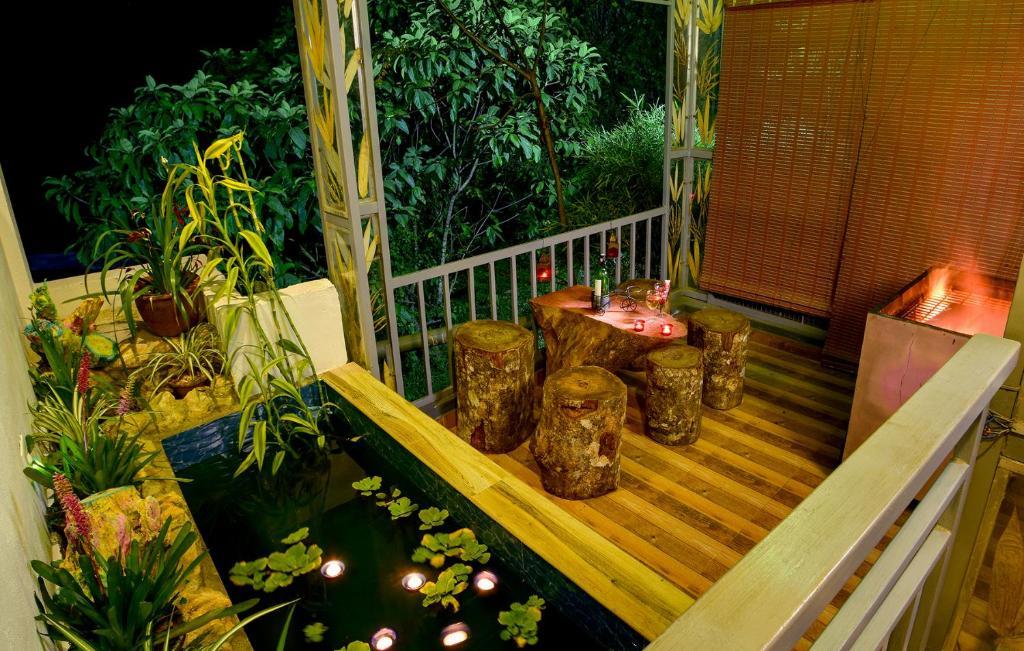 Mistletoe Homestay & Art Gallery Cafe x Solis Nature