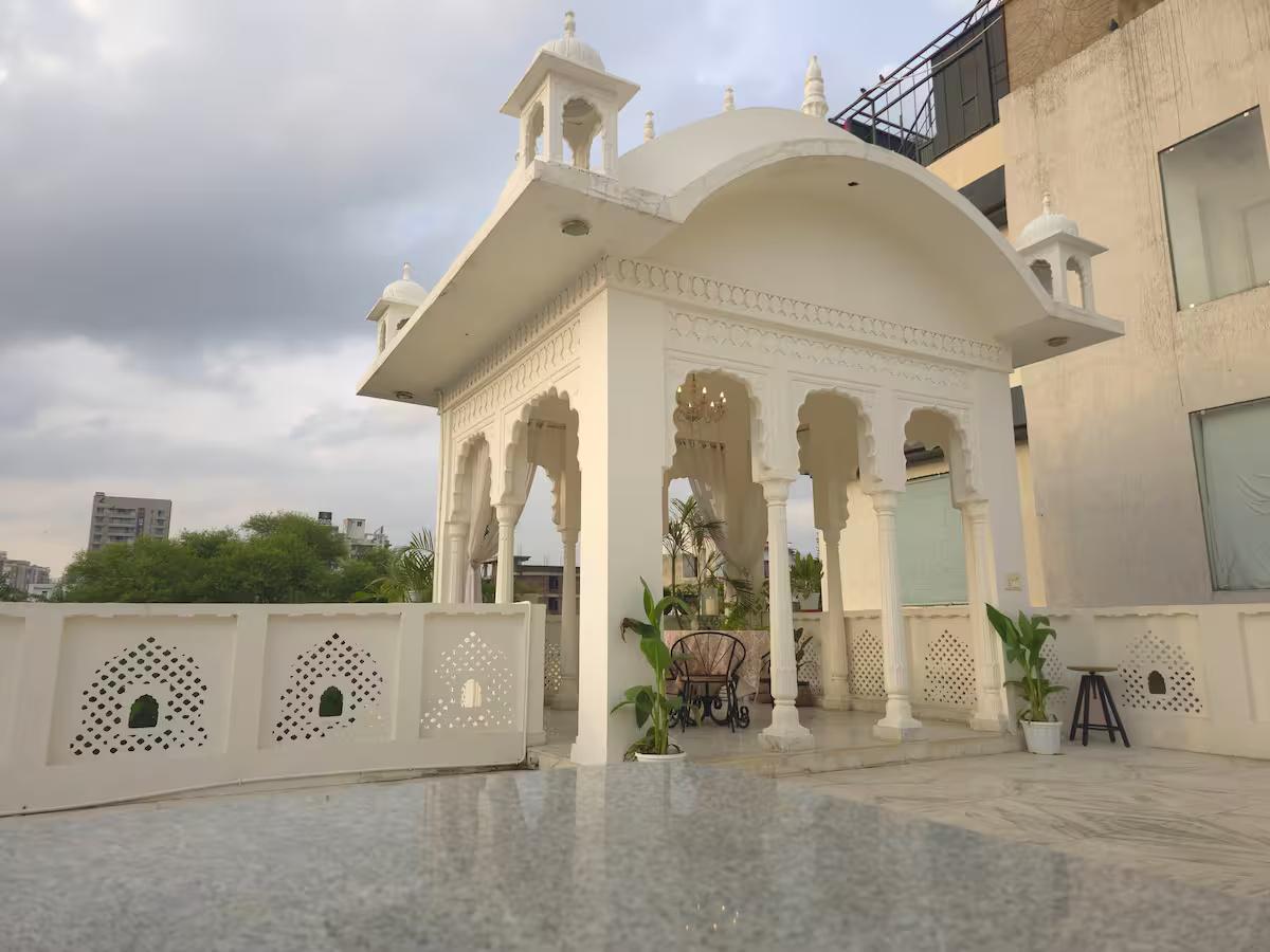 2BHK Heritage Apartment with Terrace x Solis Nature