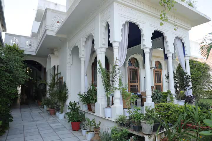 Otla Farmhouse Terrace Bungalow x Solis Nature