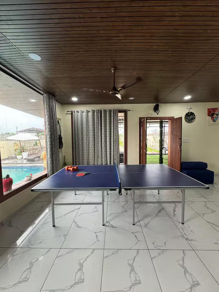 Enjoy pool at private villa in jaipur x Solis Nature