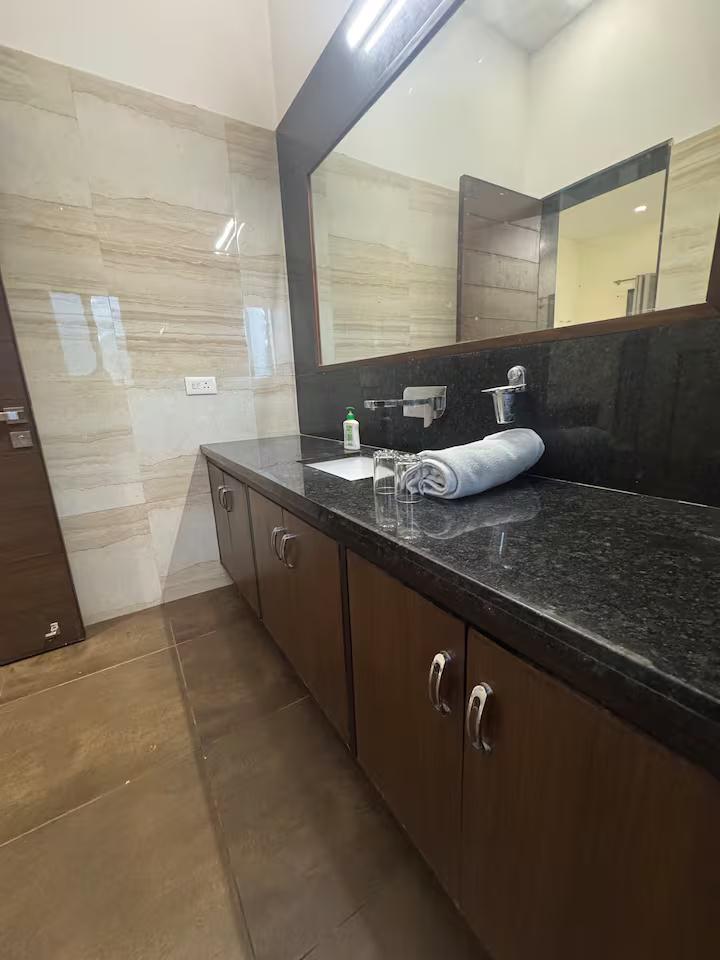 Madonna’s lil nest with 2bhk and pool big size x Solis Nature