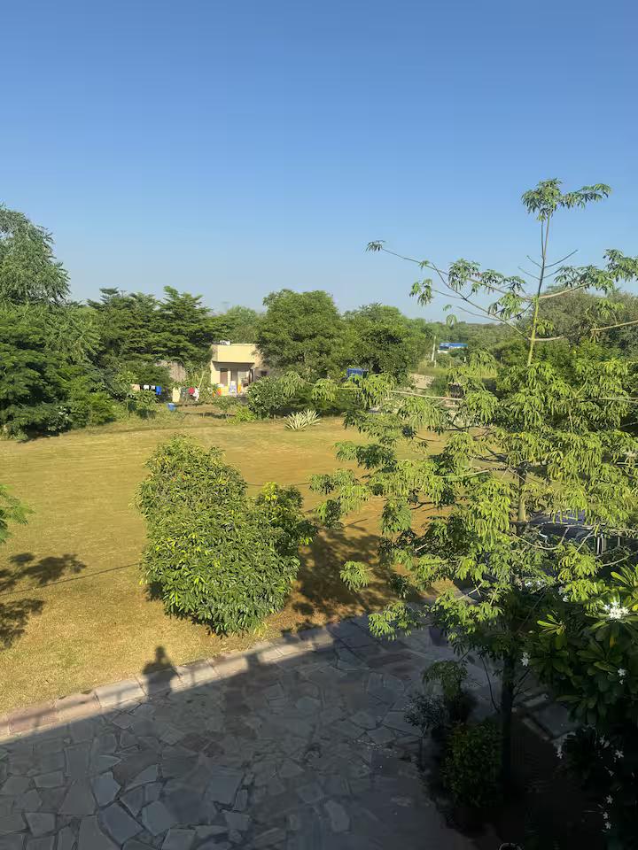 Madonna’s lil nest with 2bhk and pool big size x Solis Nature