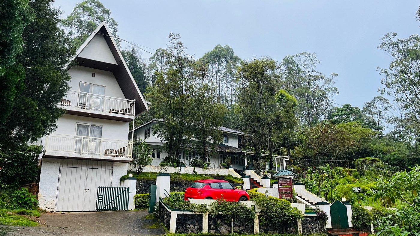 Bottlebrush The Tea Side Stay Villa x Solis Nature