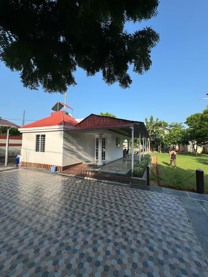 Blue wind TreeHouse x Solis Nature