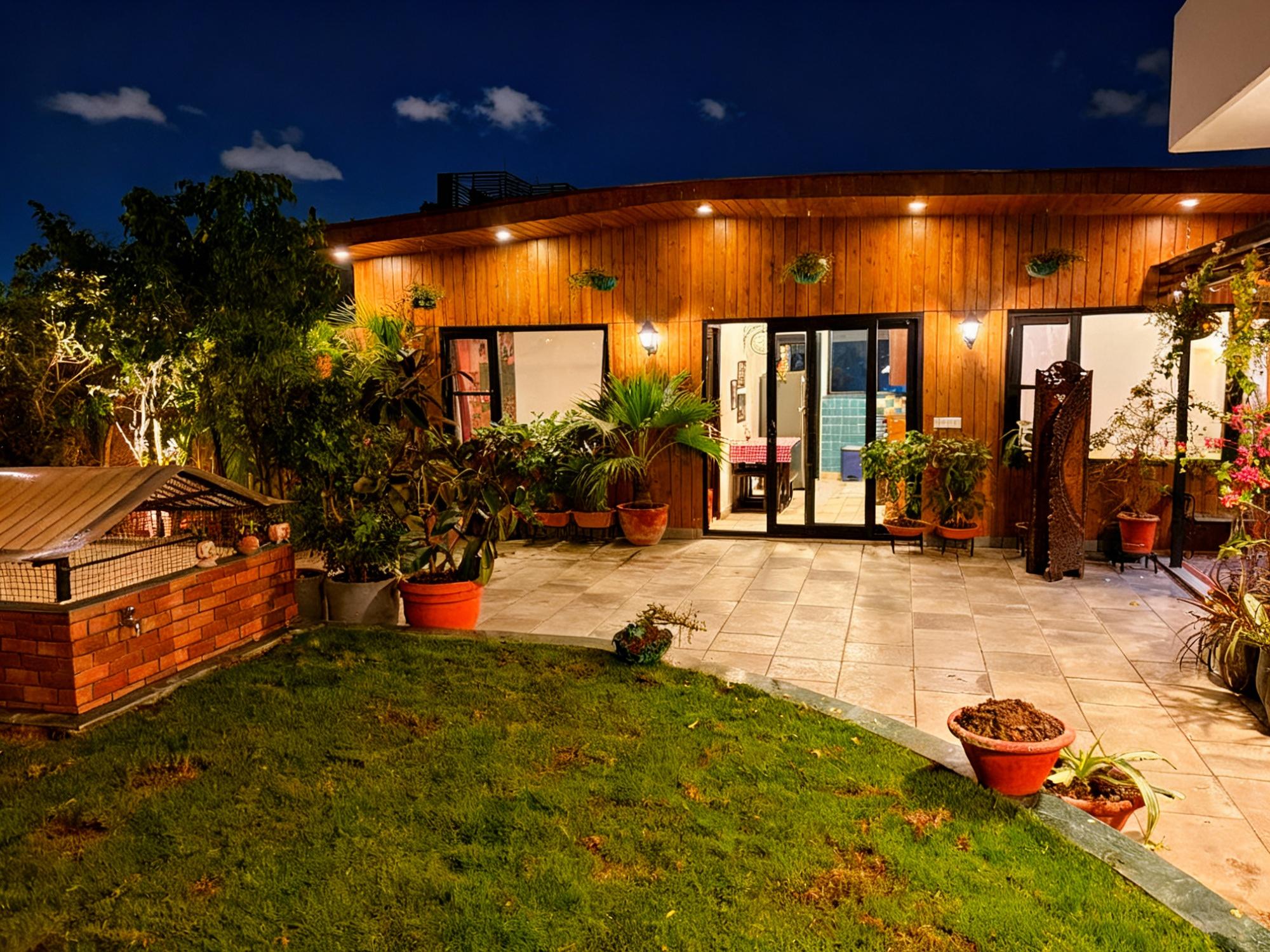 Vandana's bed and breakfast (NCR) x Solis Nature