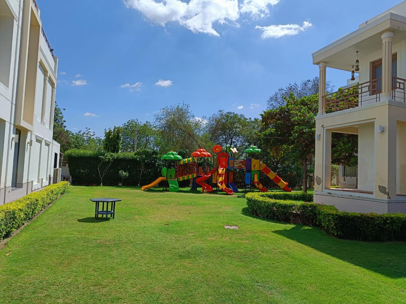 Lariya Resort x Solis Nature