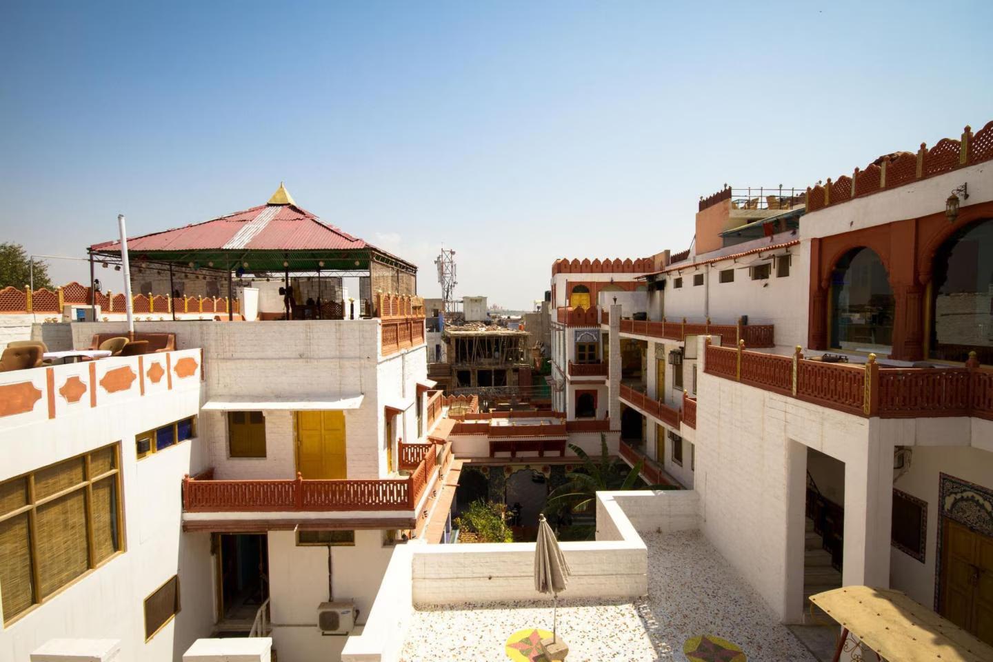 Krishna Prakash Heritage Haveli x Solis Nature