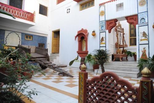 Krishna Prakash Heritage Haveli x Solis Nature