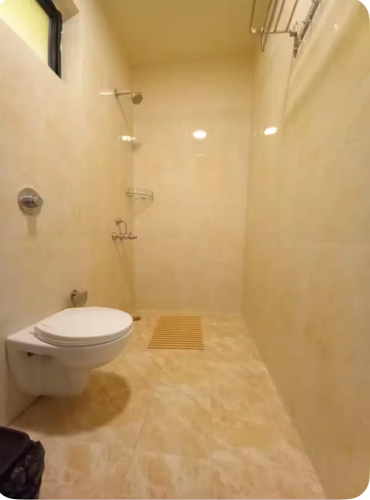 Saanjh (Sea facing penthouse)w pool x Solis Nature