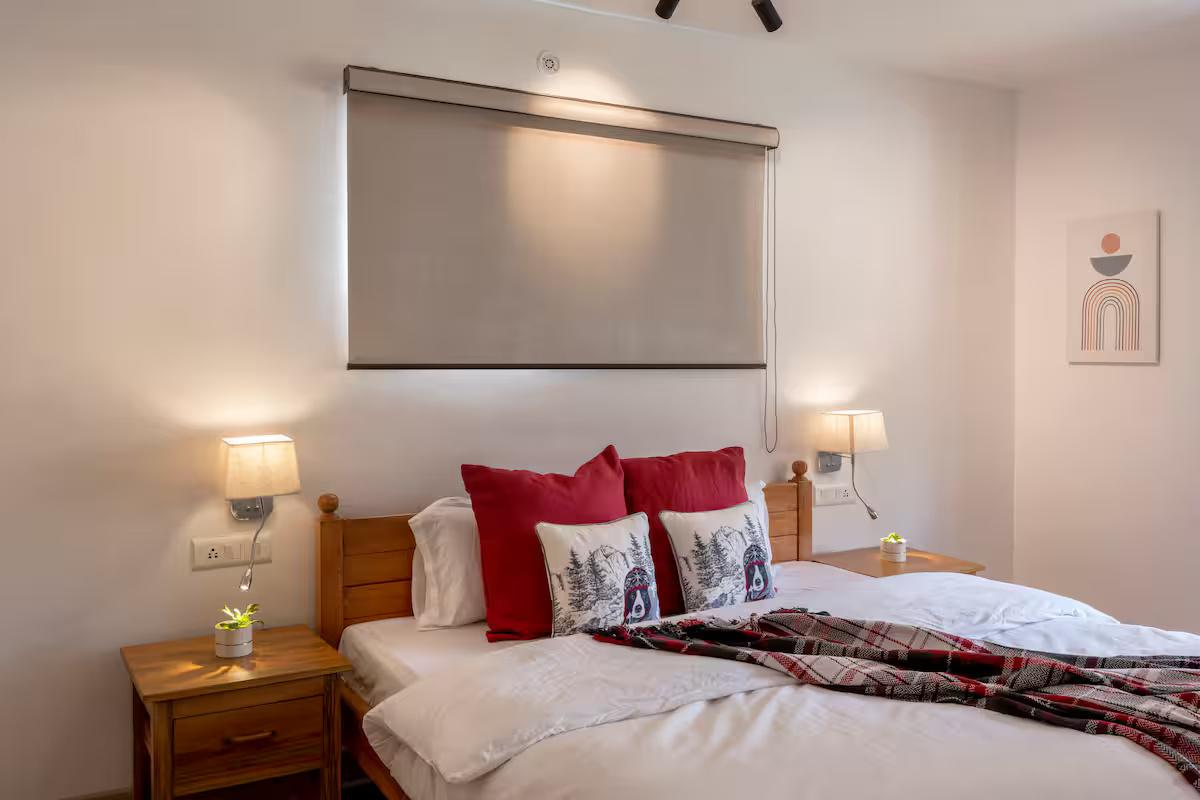 Cosy Cottage with 5 Star Views | Near Mukteshwar x Solis Nature