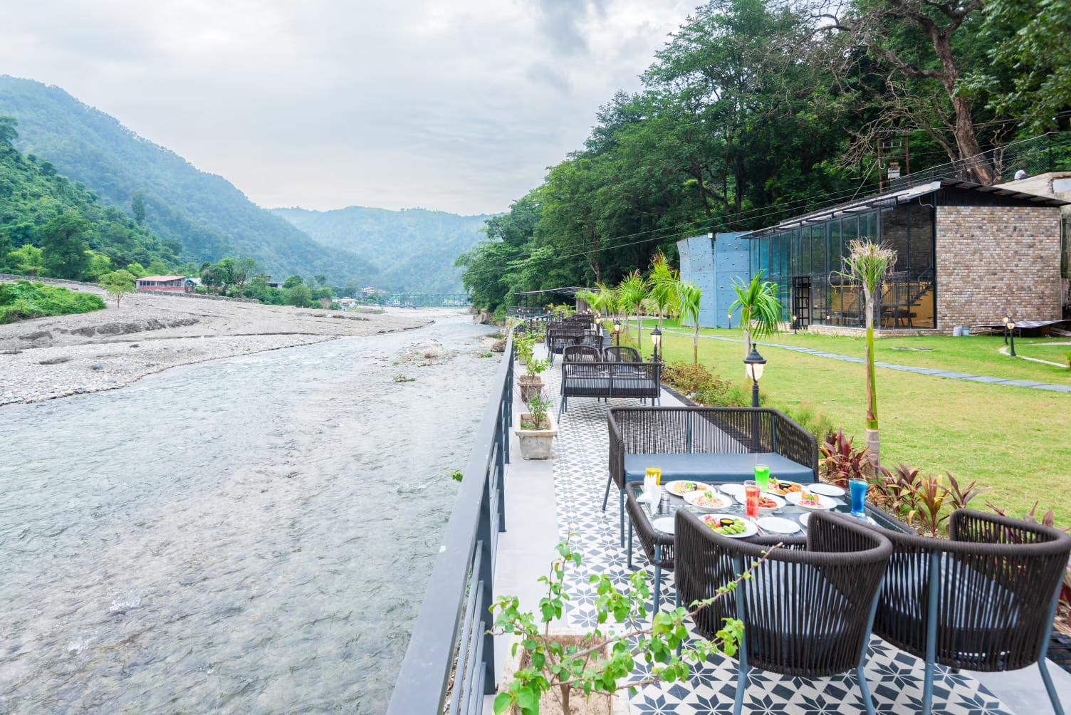 DLS Divine Resort and Spa x Solis Nature