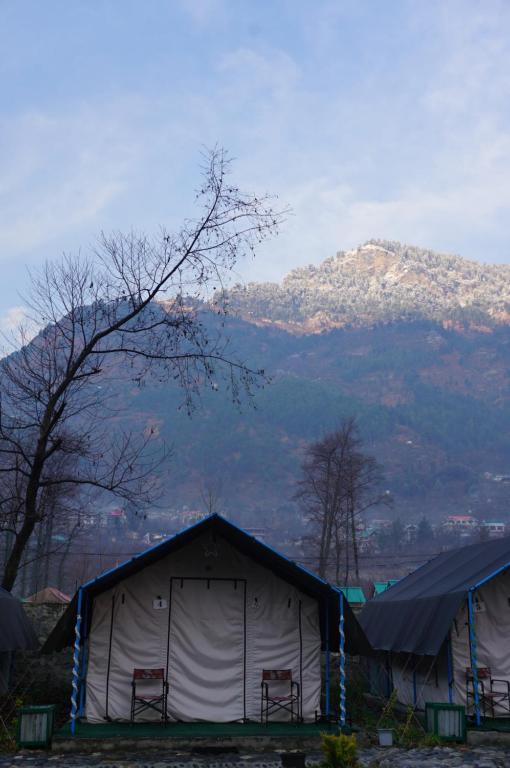 Stargazers Glamping x Solis Nature