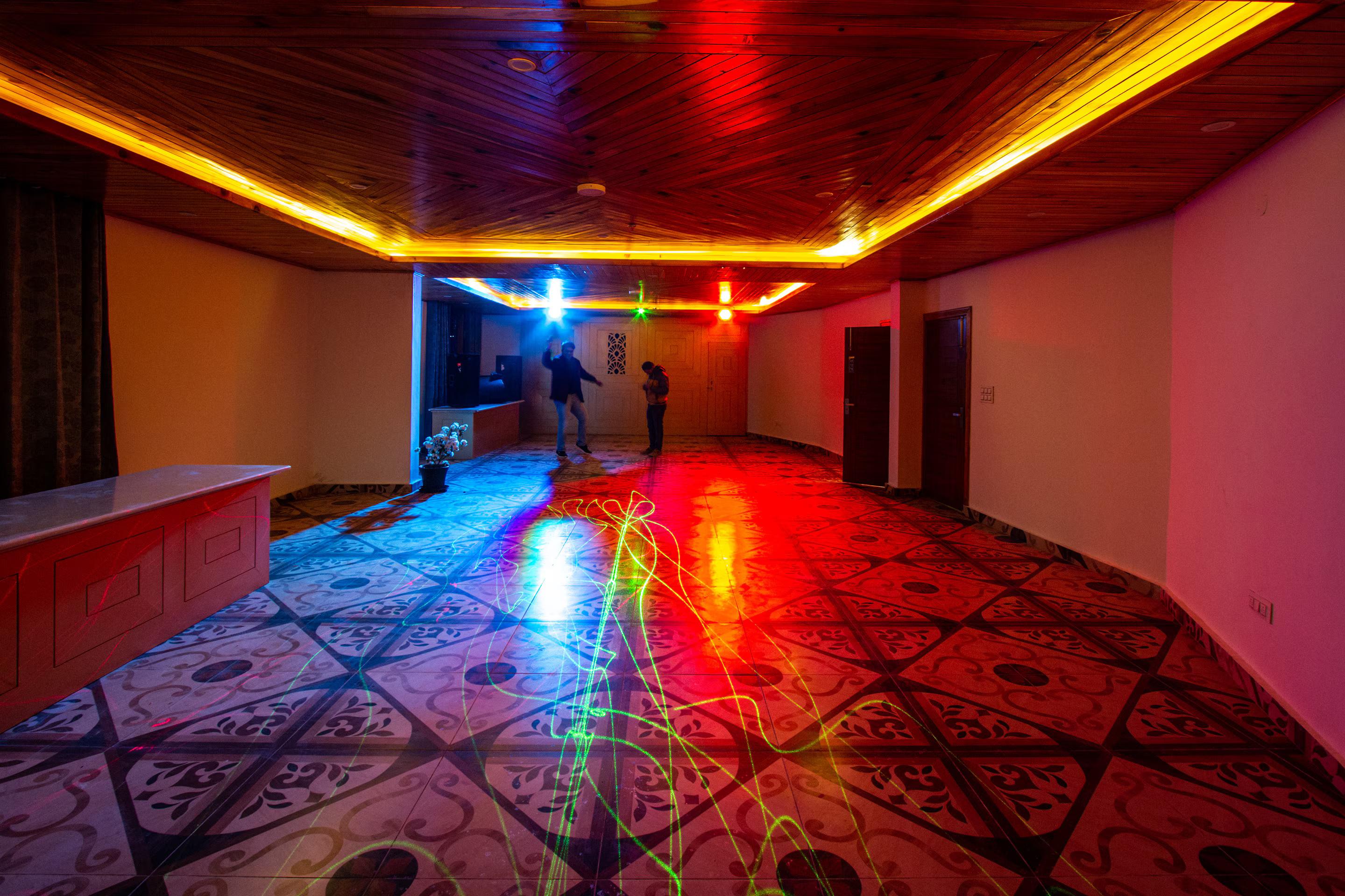 DLS La serene Valley x Solis Nature