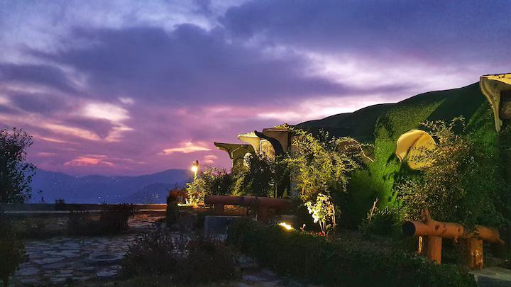 Heavot Caves Resort x Solis Nature