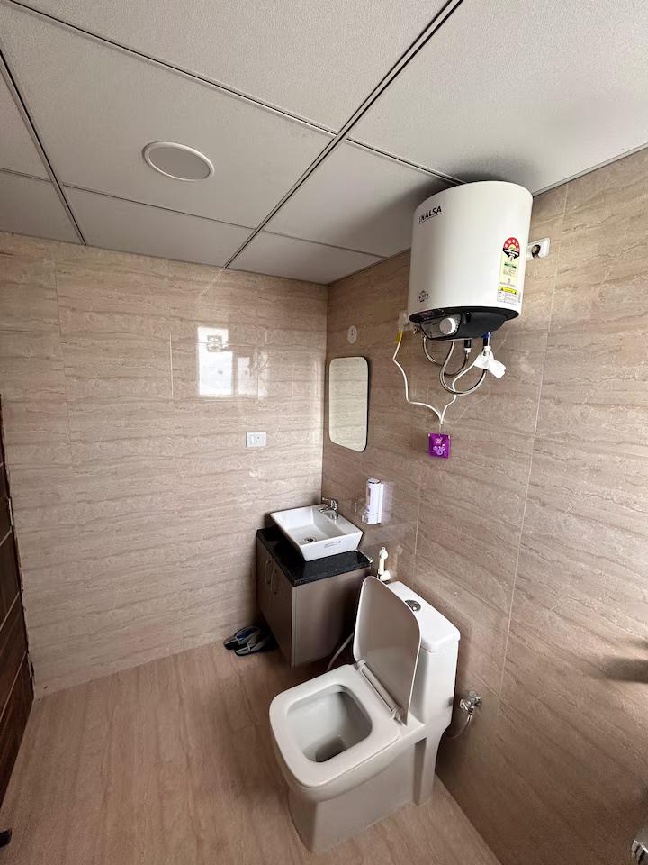 Cozy Studios In Jagatpura x Solis Nature