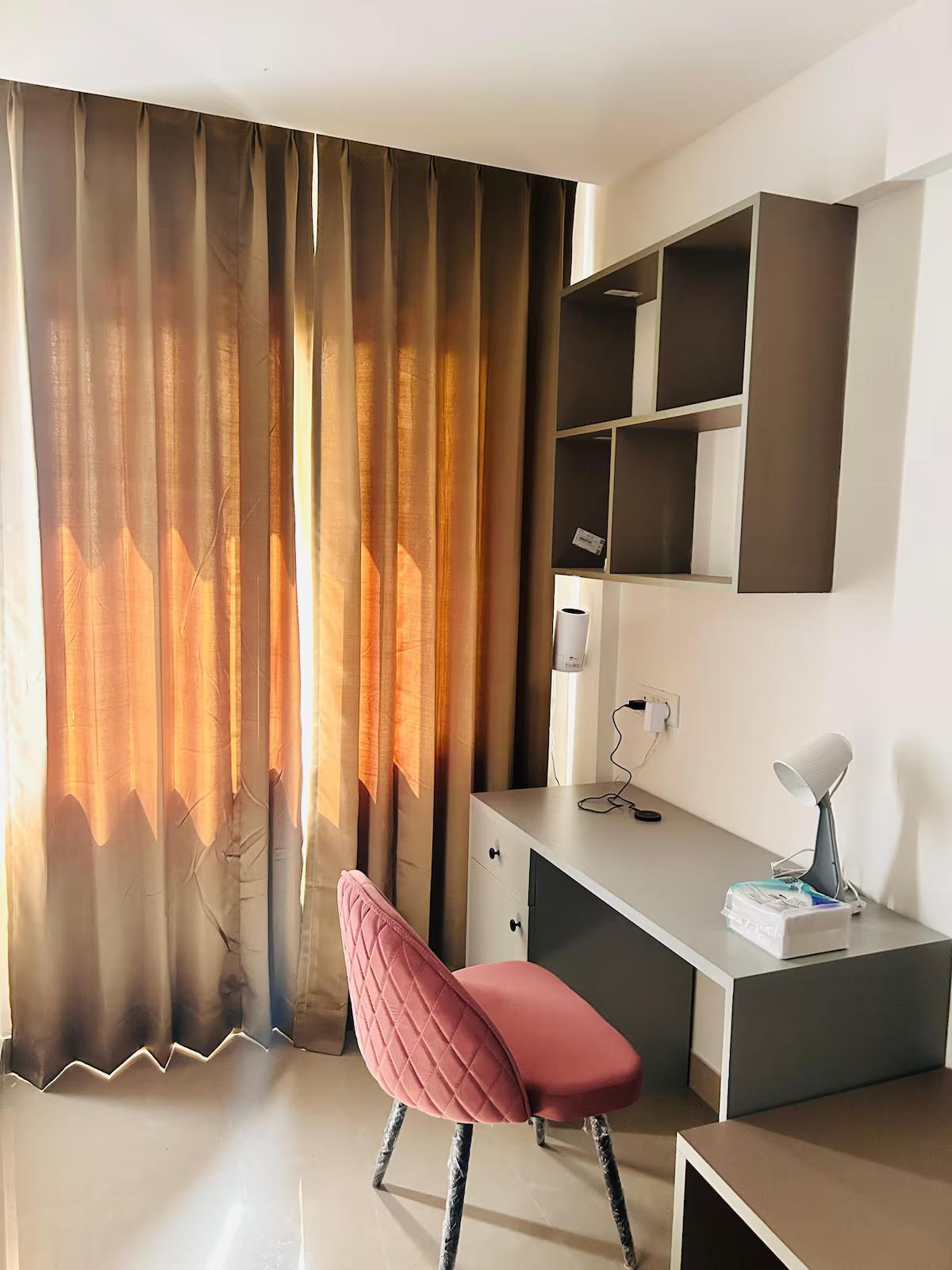 Cozy Studios In Jagatpura x Solis Nature