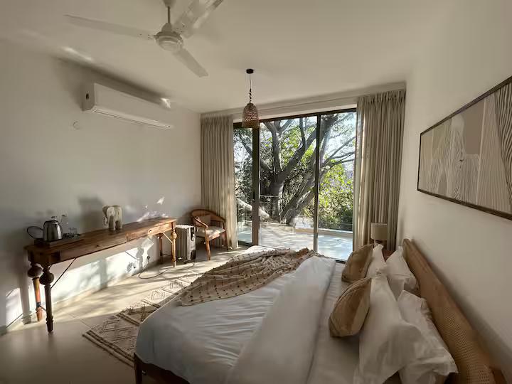 IvyBridge - Pool, Jacuzzi , Gym, Nature (NCR) x Solis Nature