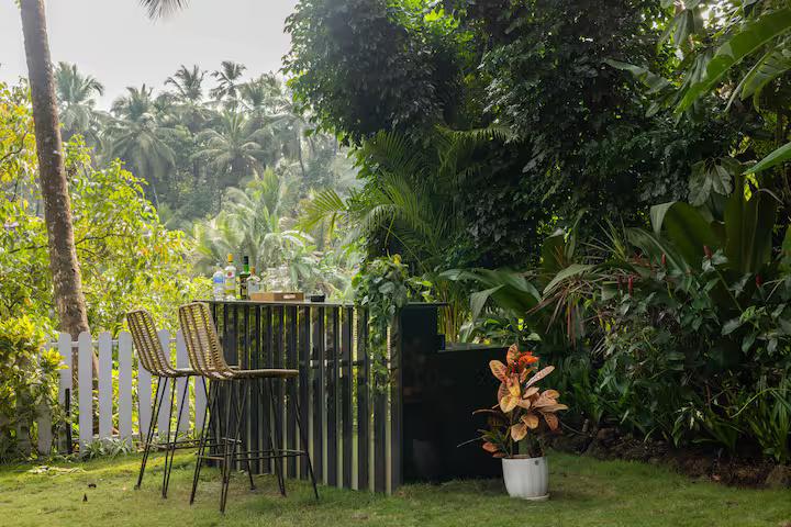 Liora - 3 BHK Paddy View Private Pool Villa x Solis Nature