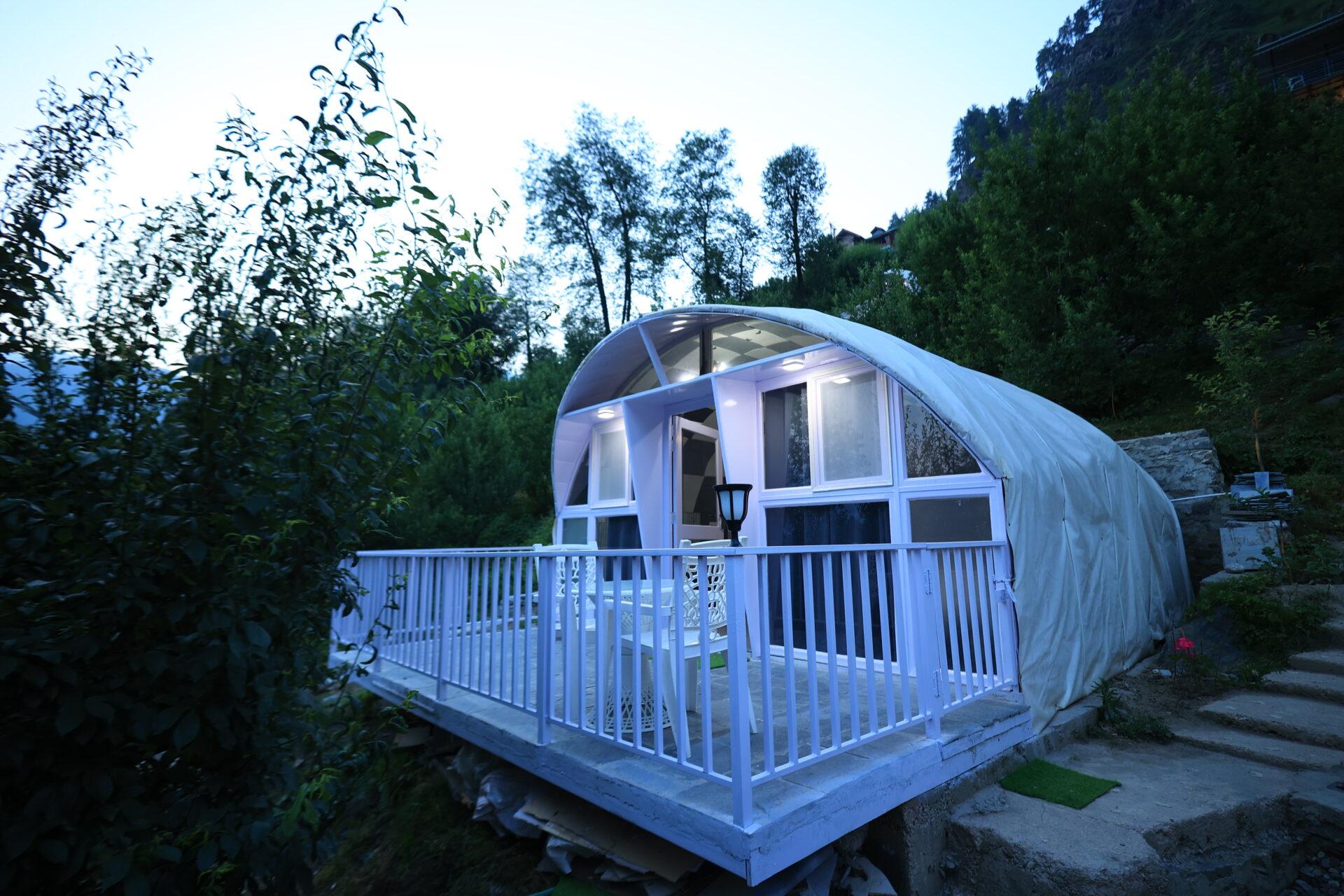 The Lush Pods x Solis Nature