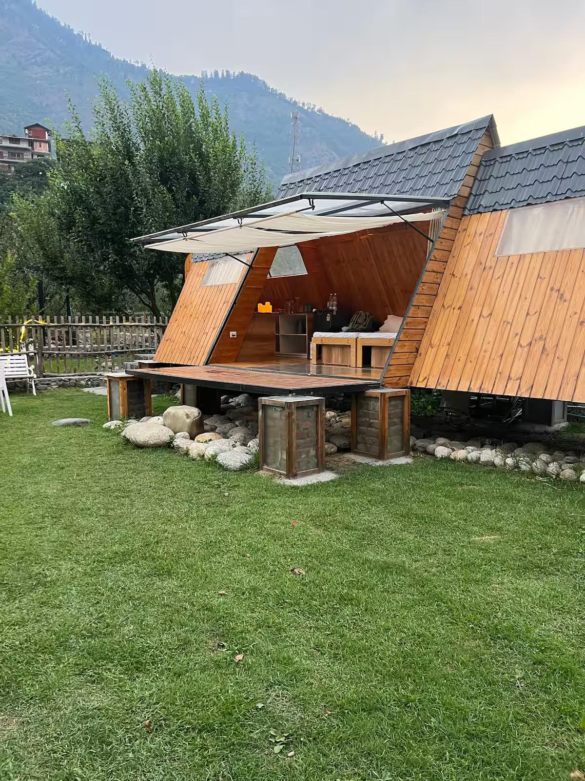 Private Luxury Cabin | The CubeA by INUKSUKH x Solis Nature