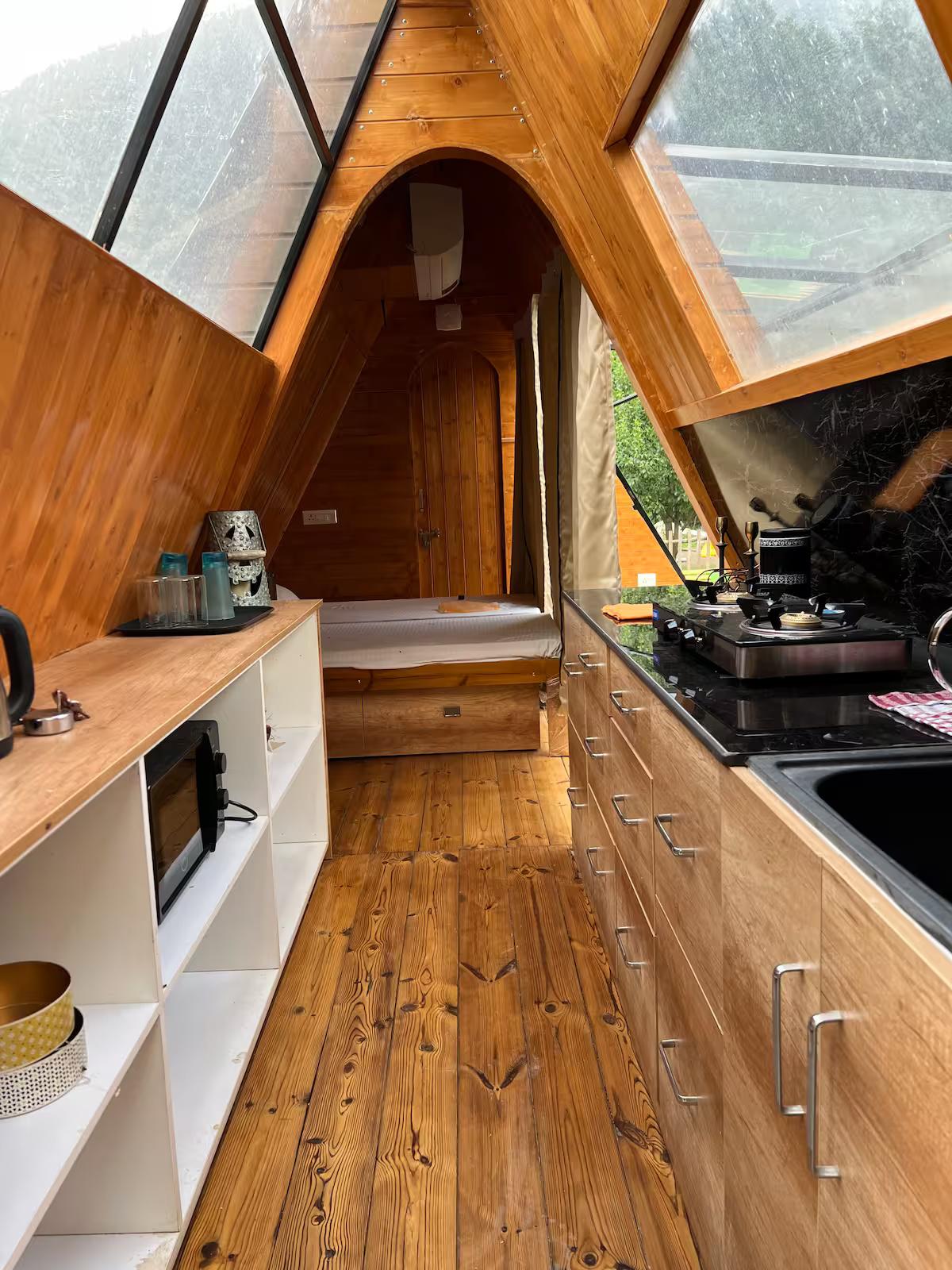 Private Luxury Cabin | The CubeA by INUKSUKH x Solis Nature