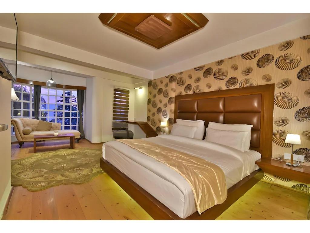 DLS Hill Crest x Solis Nature