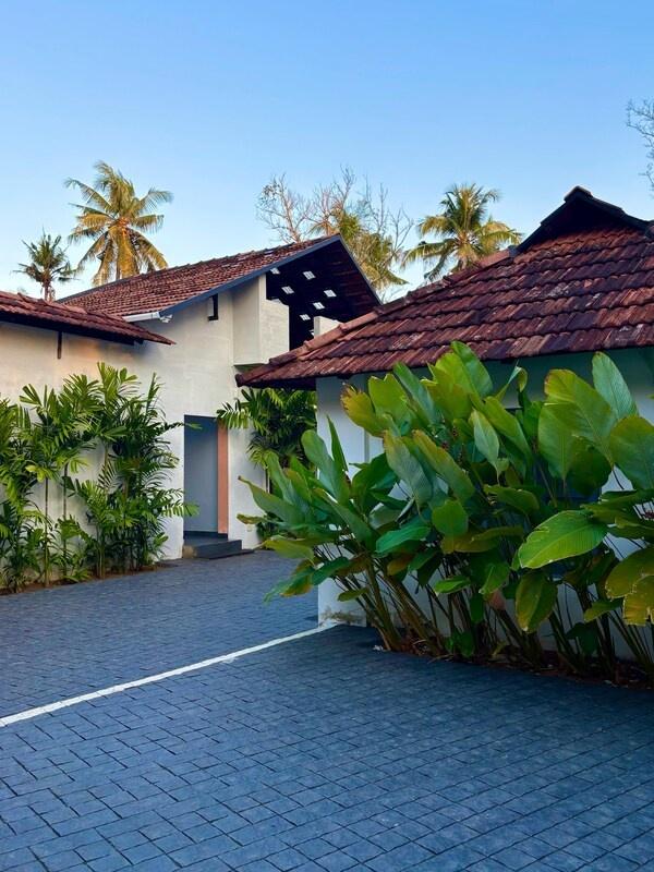 PPR Courtyard Guruvayur x Solis Nature