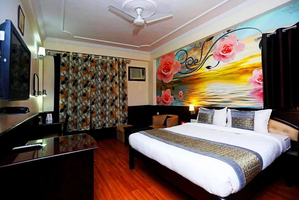 DLS Park Grace, Haridwar x Solis Nature