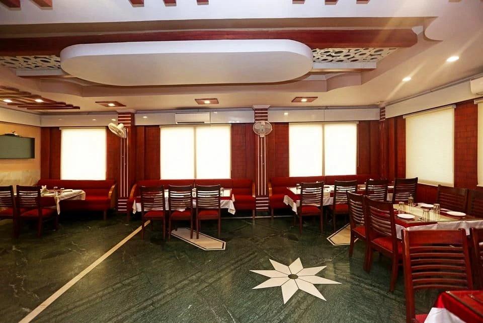 DLS Park Grace, Haridwar x Solis Nature