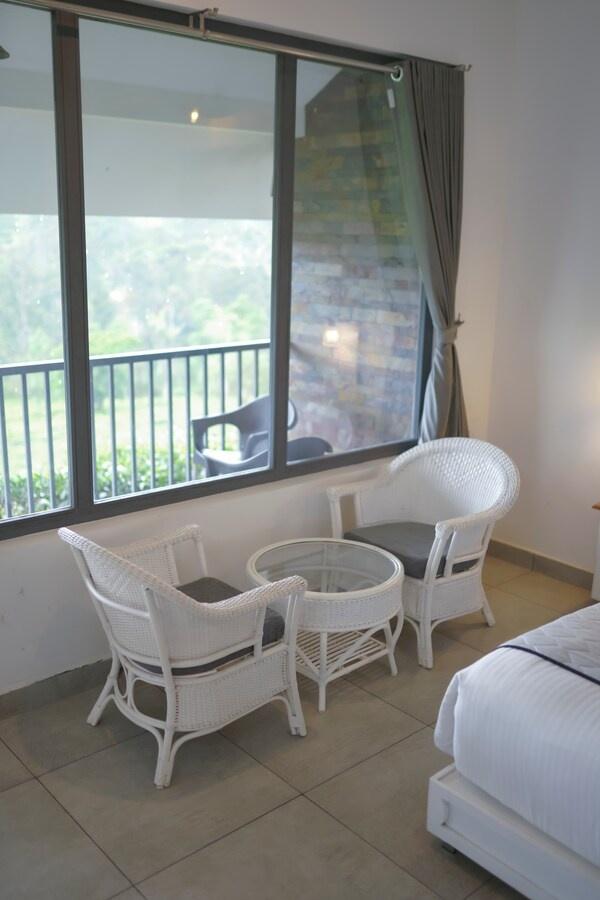 Pekoe Plantation Cottages Kuttikanam x Solis Nature