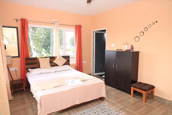 Moonlight Chillers By LexStays | Executive Room x Solis Nature