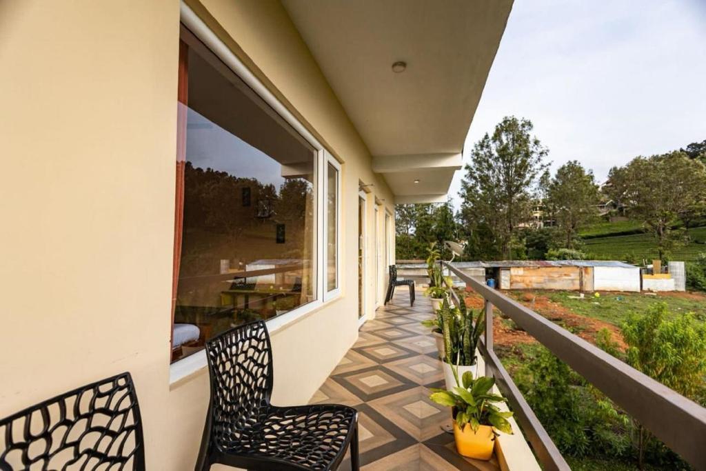 Moonlight Chillers By LexStays | Executive Room x Solis Nature