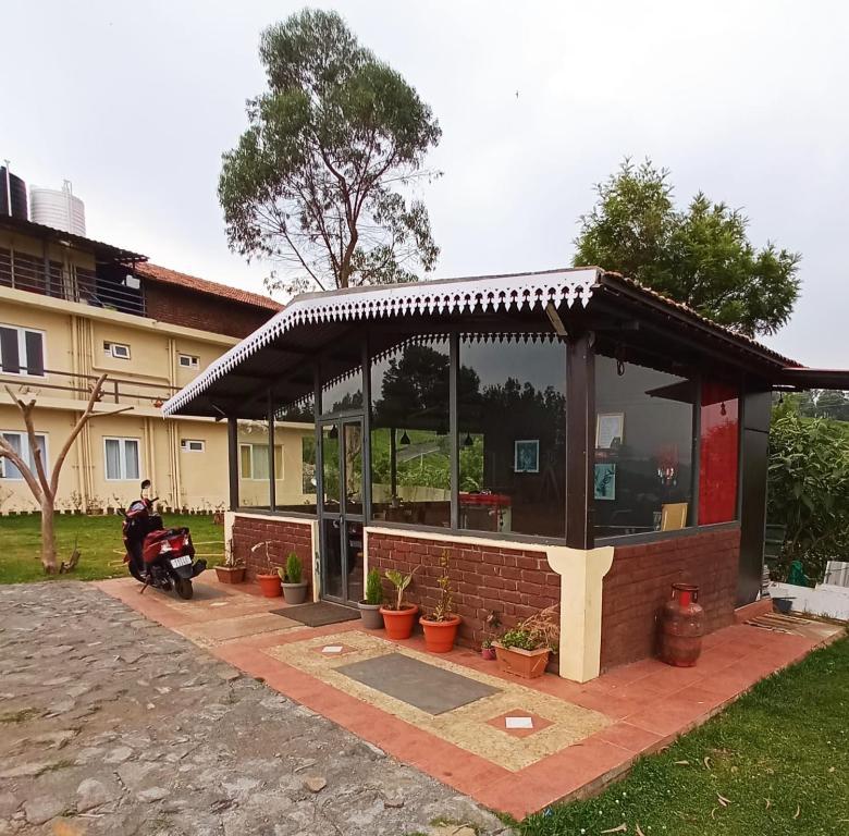 Moonlight Chillers By LexStays | Suite Room x Solis Nature