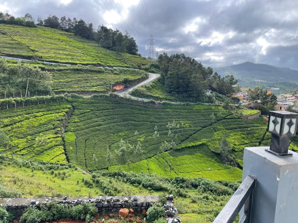 Cloud Nine Kothagiri By Lexstays x Solis Nature