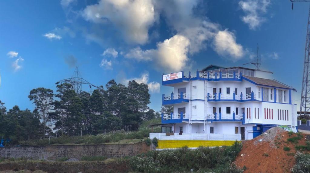 Cloud Nine Kothagiri By Lexstays x Solis Nature