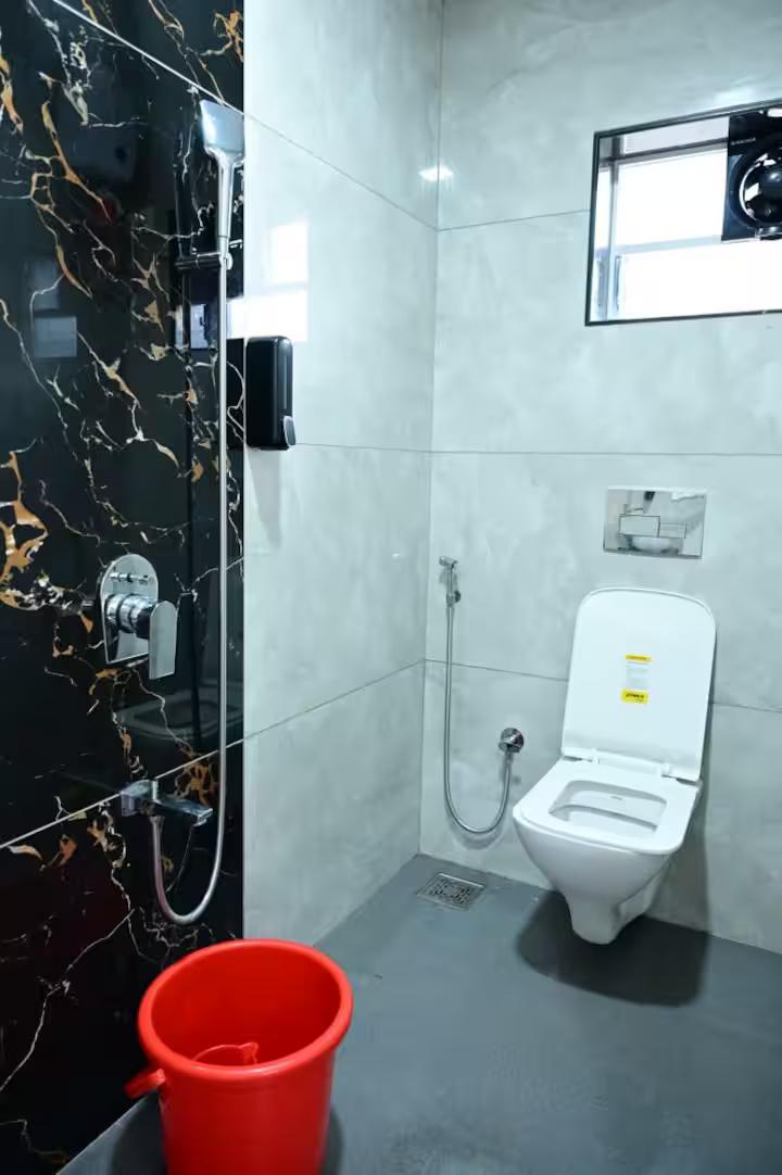 White House w/Private Pool 1.5kms to the beach x Solis Nature