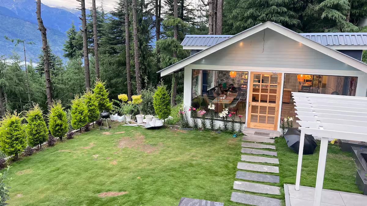 HimalayanRidge : LuxDome w/ Deck x Solis Nature