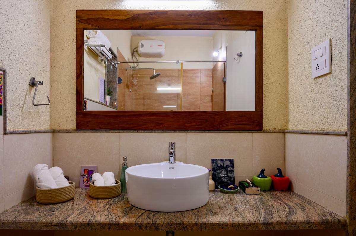 2bhk w/ pool + Kitchen | 8 mins from beach x Solis Nature