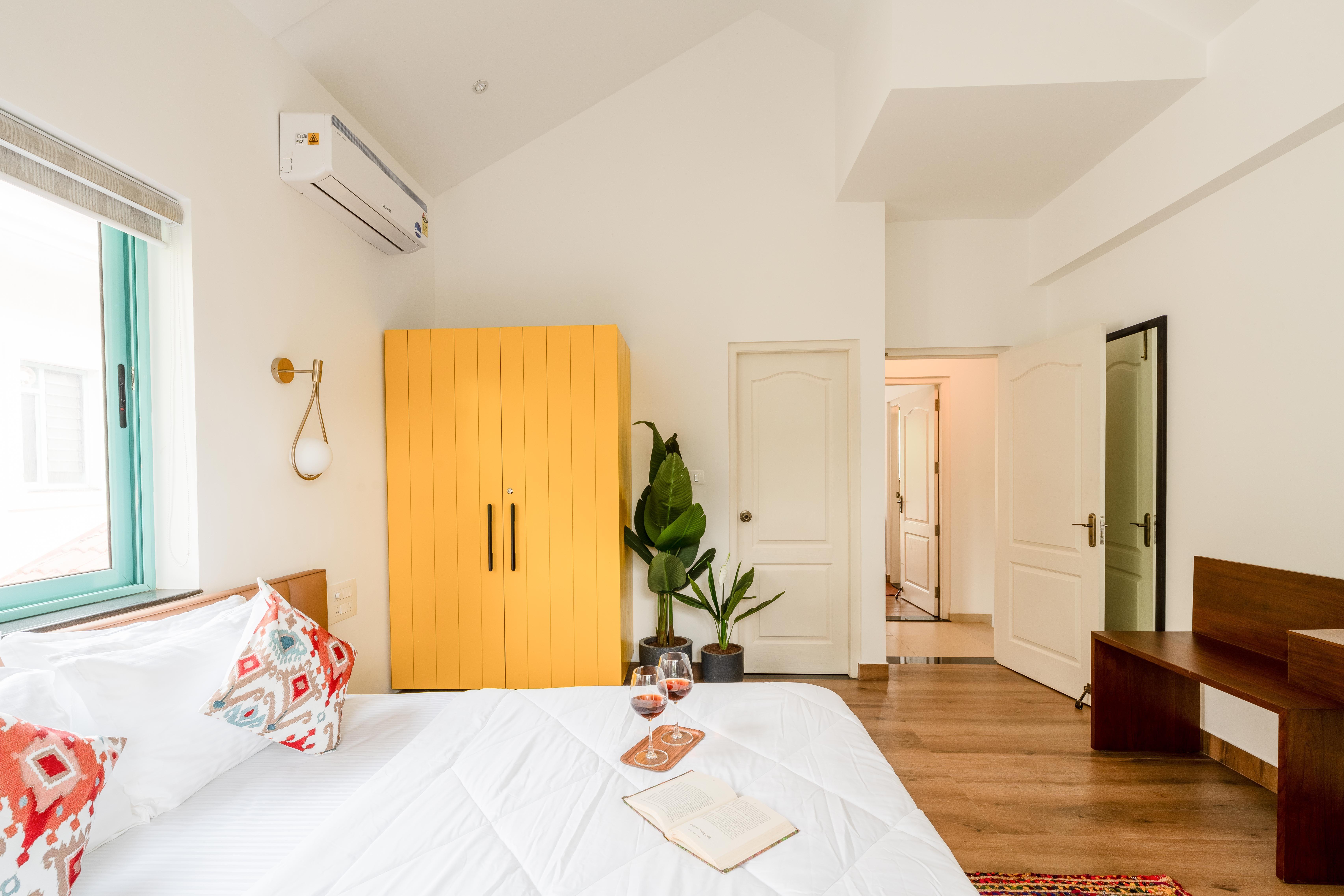 3BHK Villa Private Pool Assagaon x Solis Nature