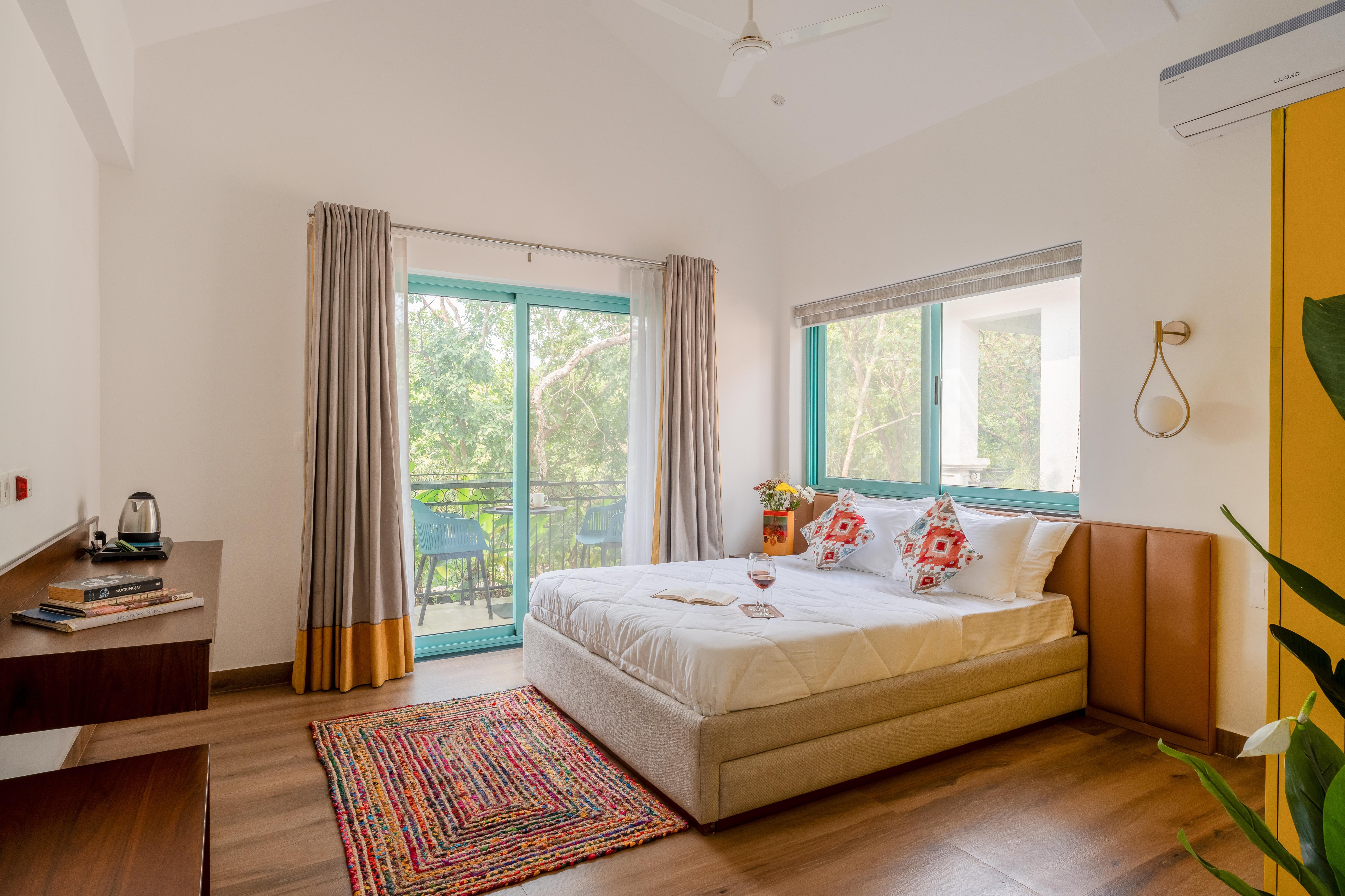 3BHK Villa Private Pool Assagaon x Solis Nature