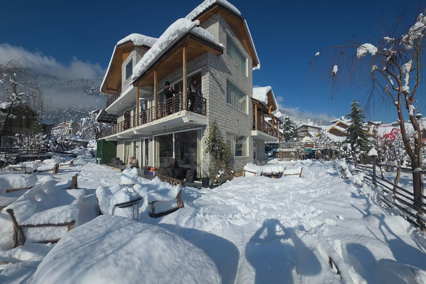 Chalet cozy room with mountain view x Solis Nature