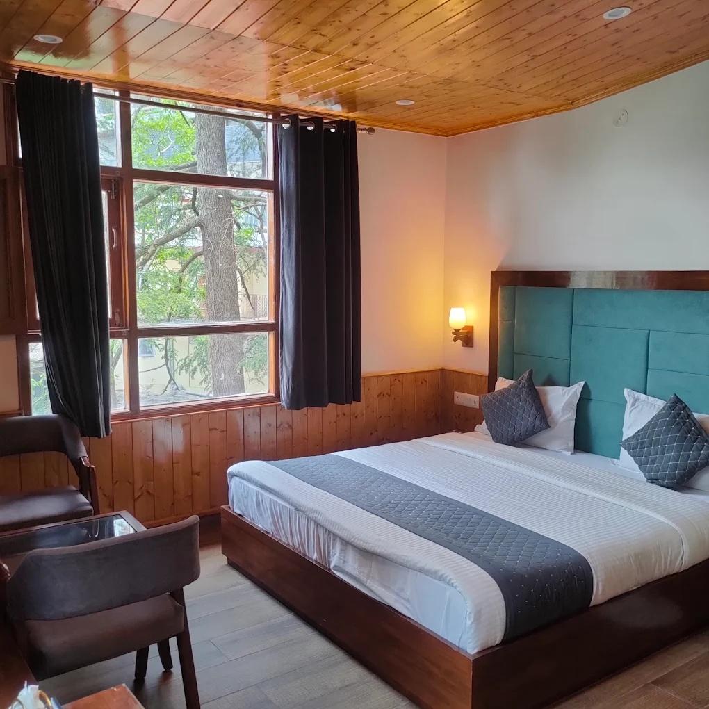 Crossroads Shimla (near Mall Road) x Solis Nature